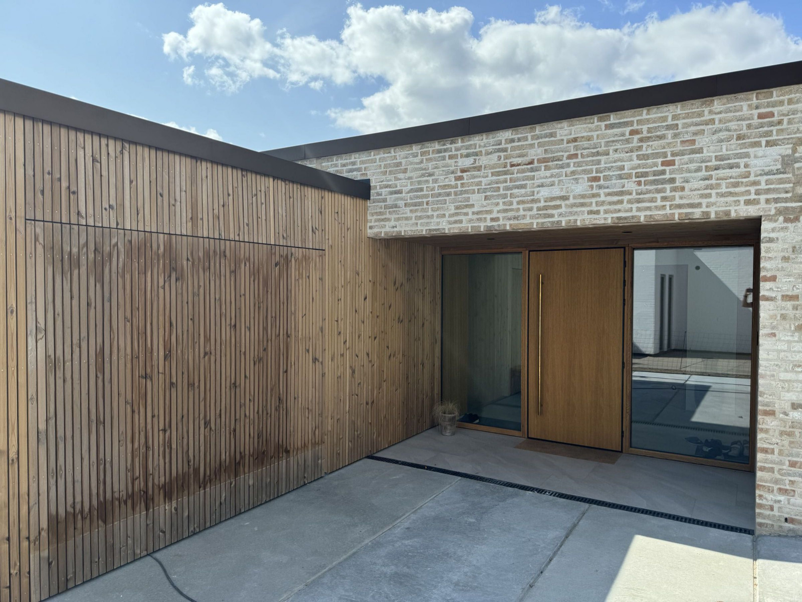 Arkitekttegnet villa – overtaget efter konkurs