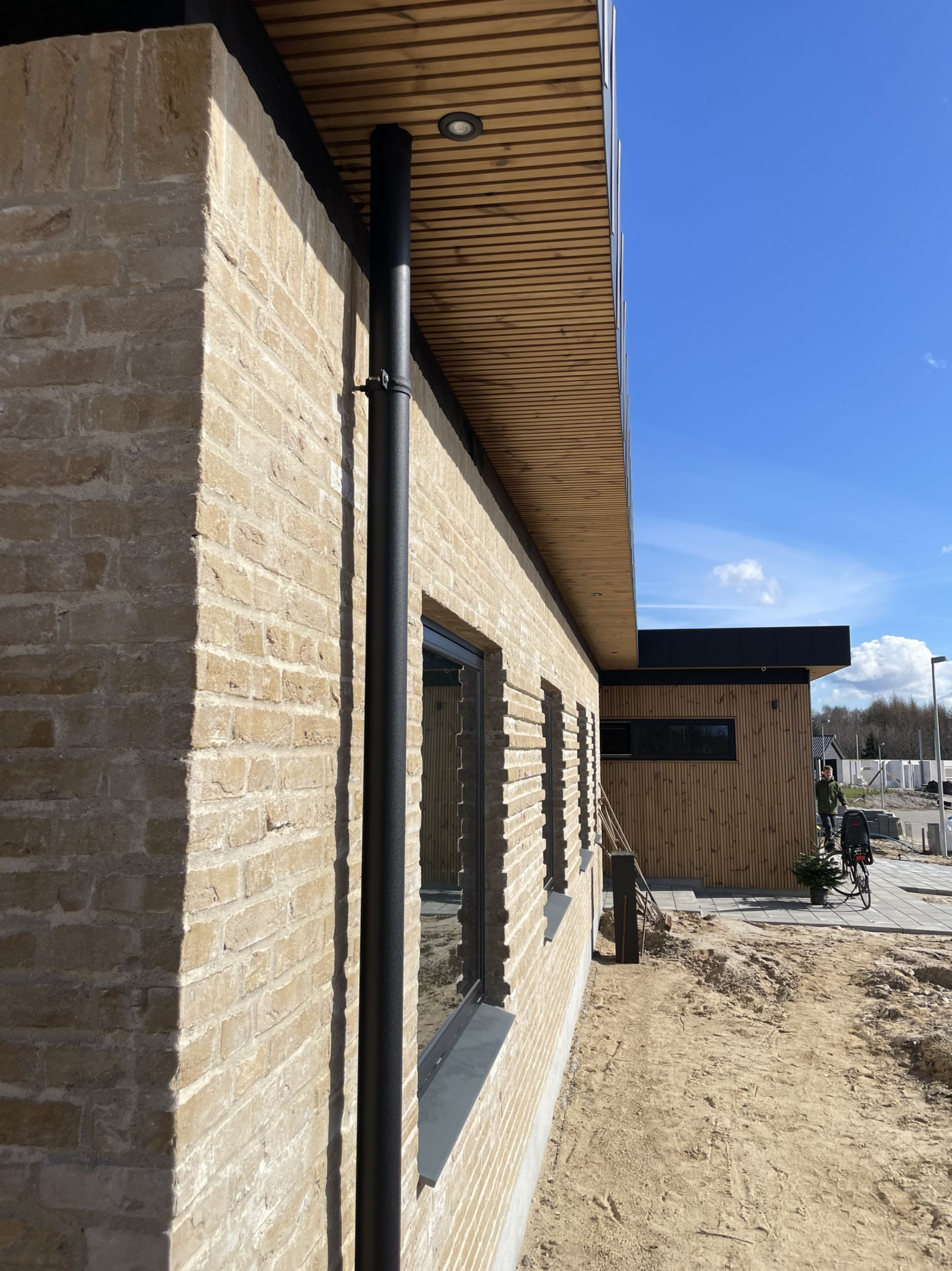 Arkitekttegnet villa – overtaget efter konkurs