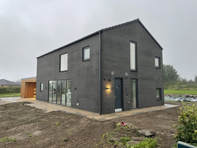 Arkitekttegnet villa – overtaget efter konkurs